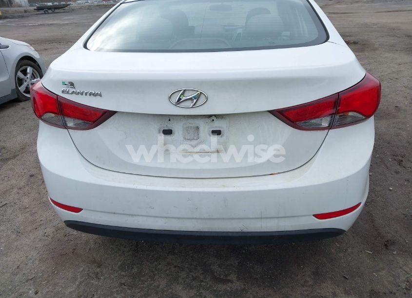 Photo 16 of 2016 Hyundai Elantra SE (VIN 5NPDH4AE7GH677460)