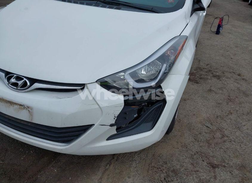 Photo 6 of 2016 Hyundai Elantra SE (VIN 5NPDH4AE7GH677460)