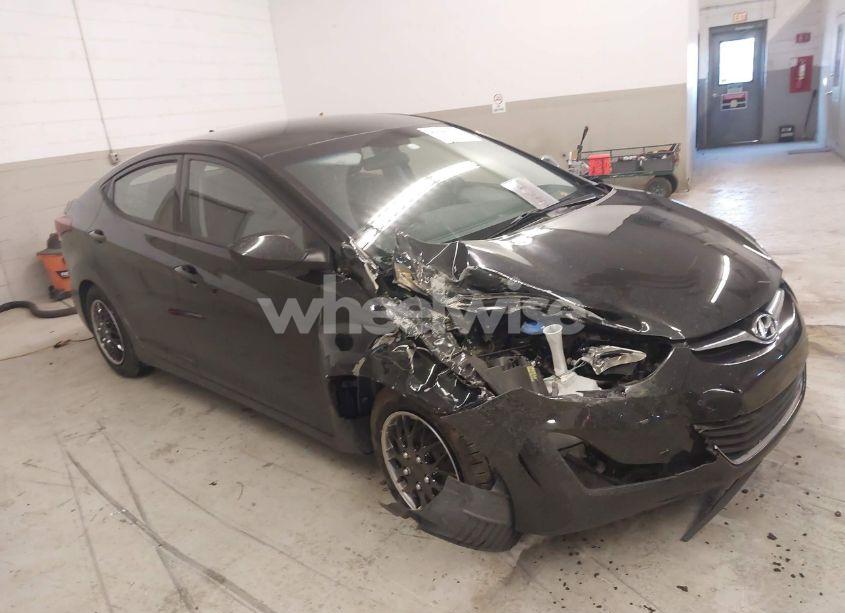 2016 Hyundai Elantra SE (VIN 5NPDH4AE7GH681394) main photo