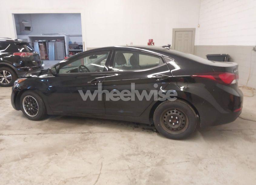 Photo 14 of 2016 Hyundai Elantra SE (VIN 5NPDH4AE7GH681394)