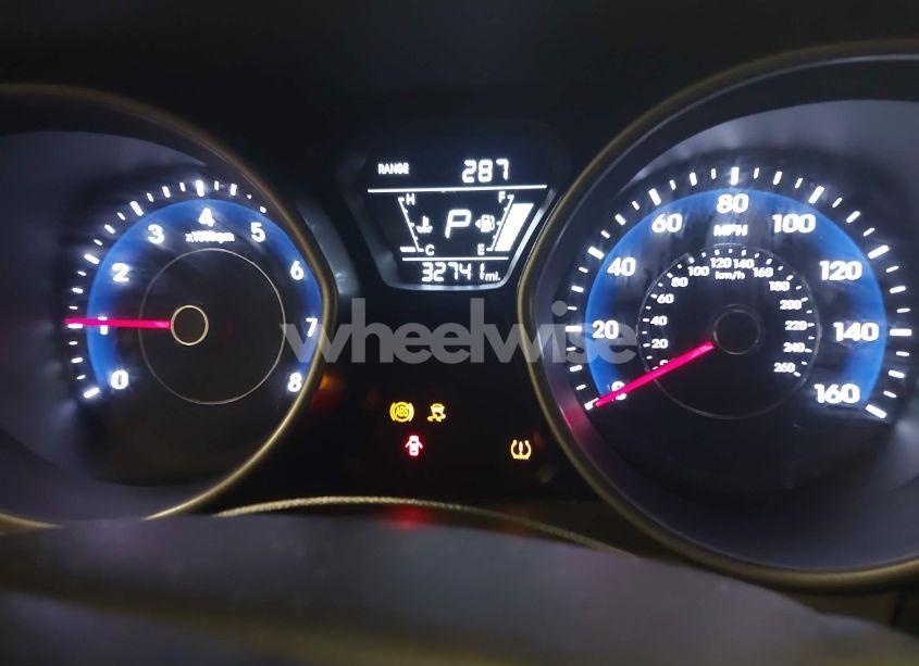 Photo 7 of 2016 Hyundai Elantra SE (VIN 5NPDH4AE7GH681394)