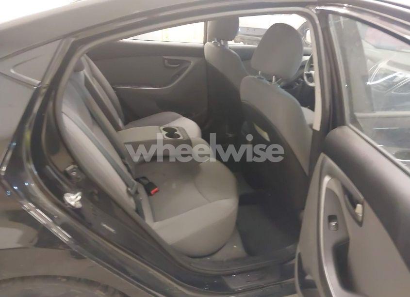 Photo 8 of 2016 Hyundai Elantra SE (VIN 5NPDH4AE7GH681394)