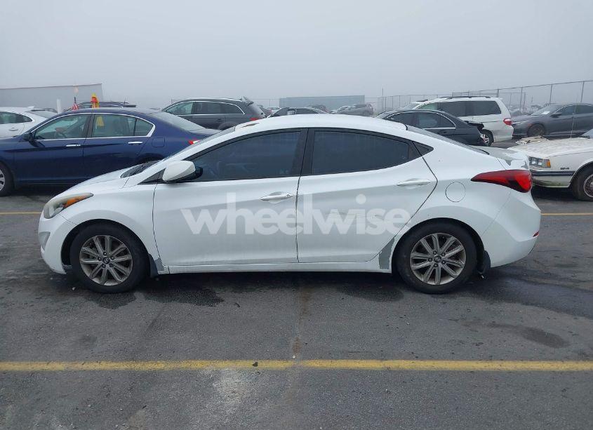 Photo 14 of 2016 Hyundai Elantra SE (VIN 5NPDH4AE7GH704964)
