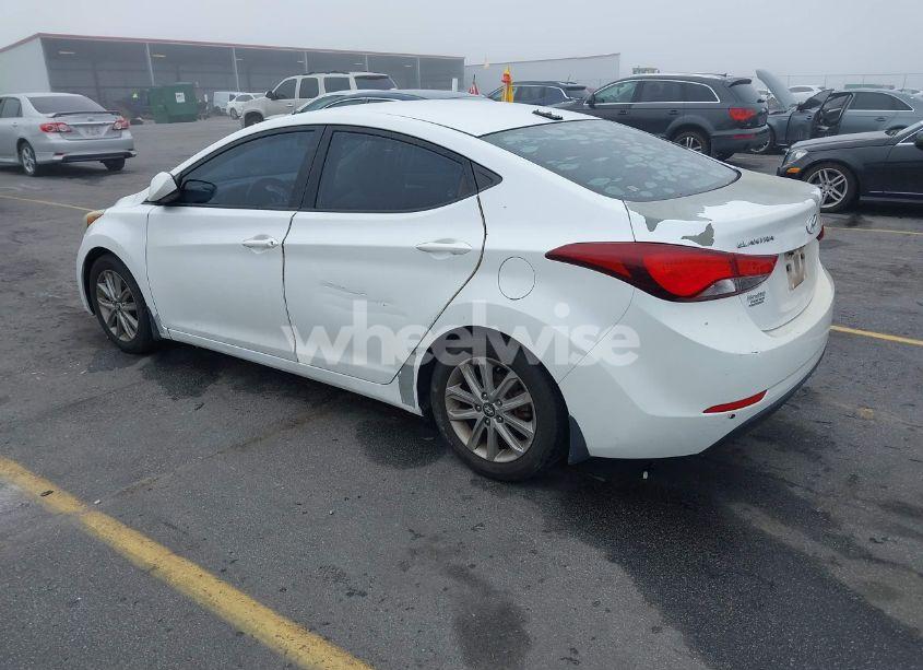 Photo 3 of 2016 Hyundai Elantra SE (VIN 5NPDH4AE7GH704964)