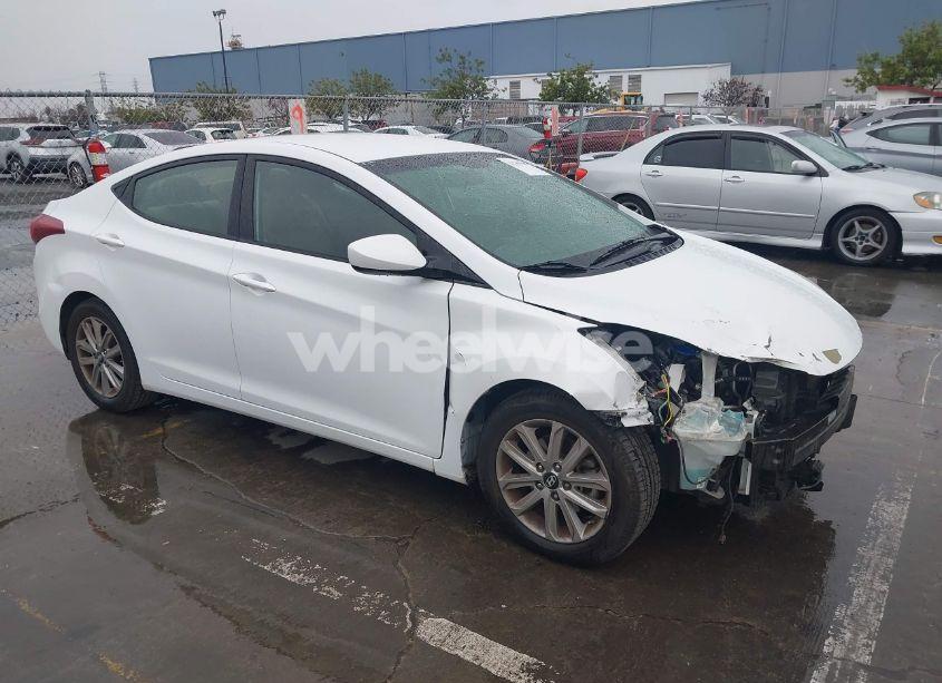 2016 Hyundai Elantra SE (VIN 5NPDH4AE7GH706794) main photo