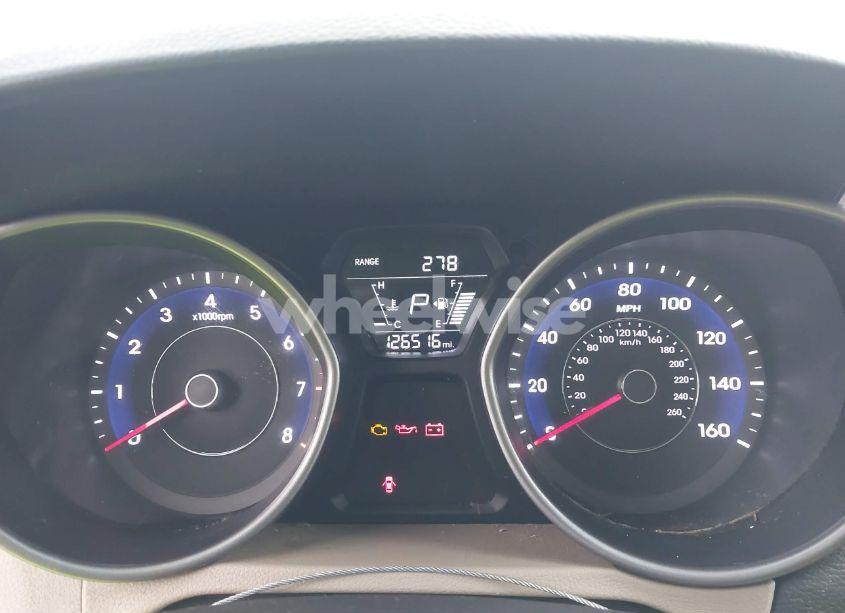 Photo 7 of 2016 Hyundai Elantra SE (VIN 5NPDH4AE7GH706794)