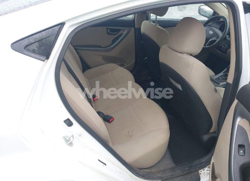 Photo 8 of 2016 Hyundai Elantra SE (VIN 5NPDH4AE7GH706794)