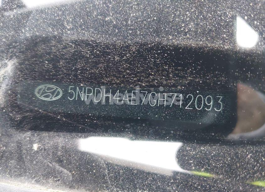 Photo 17 of 2016 Hyundai Elantra SE (VIN 5NPDH4AE7GH712093)