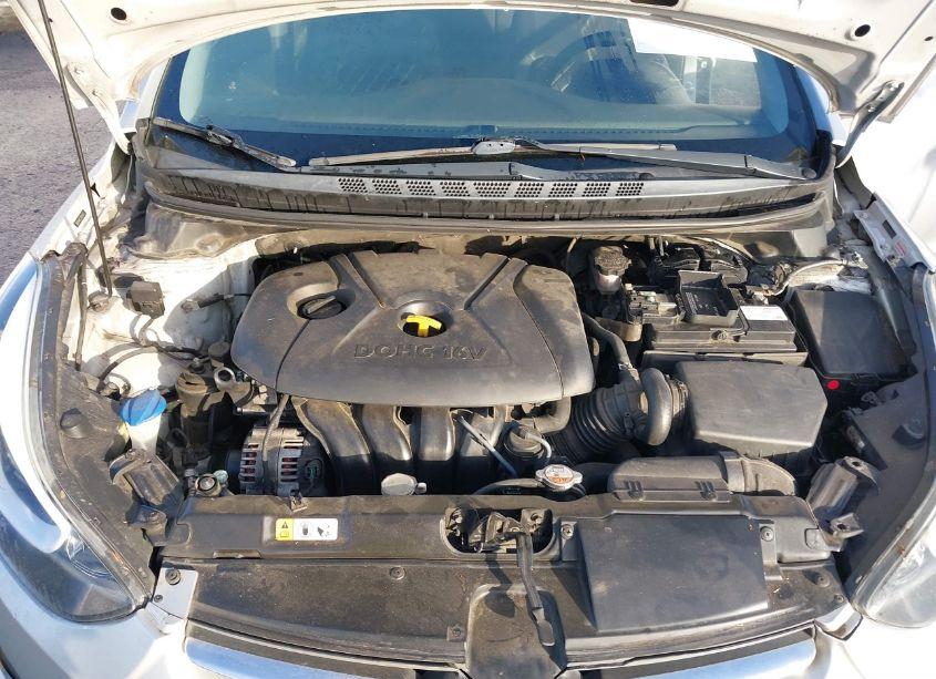 Photo 10 of 2016 Hyundai Elantra SE (VIN 5NPDH4AE7GH715477)