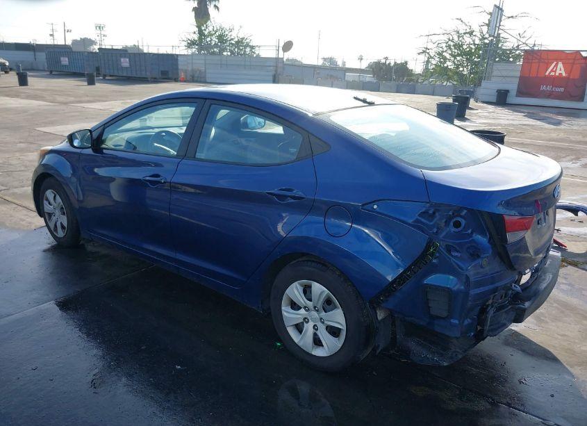 Photo 3 of 2016 Hyundai Elantra SE (VIN 5NPDH4AE7GH716337)