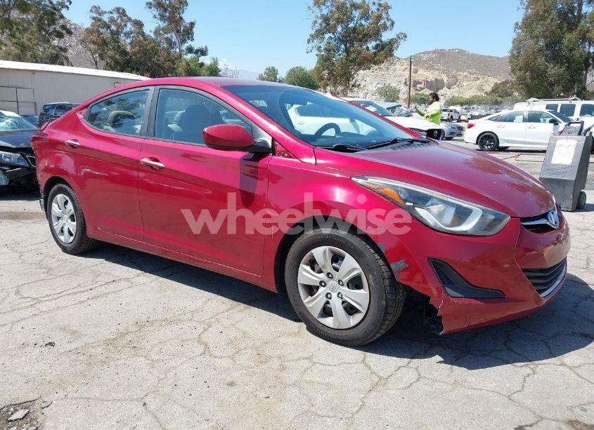2016 Hyundai Elantra SE (VIN 5NPDH4AE7GH724048) main photo