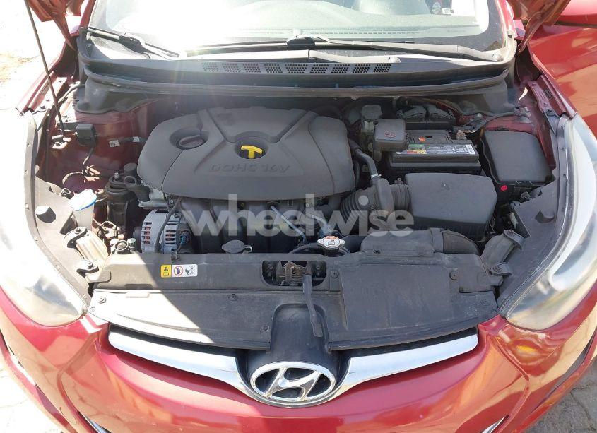 Photo 10 of 2016 Hyundai Elantra SE (VIN 5NPDH4AE7GH724048)