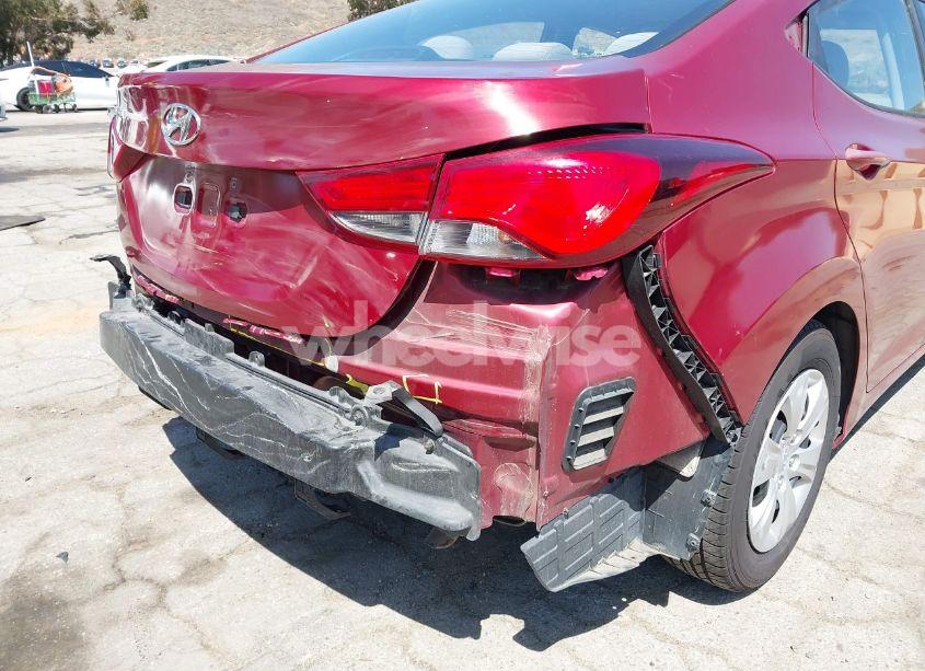 Photo 12 of 2016 Hyundai Elantra SE (VIN 5NPDH4AE7GH724048)