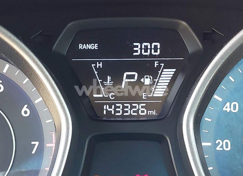 Photo 16 of 2016 Hyundai Elantra SE (VIN 5NPDH4AE7GH724048)