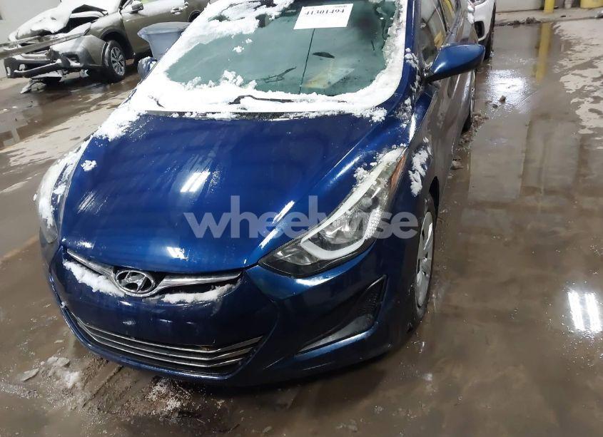 Photo 6 of 2016 Hyundai Elantra SE (VIN 5NPDH4AE7GH745028)