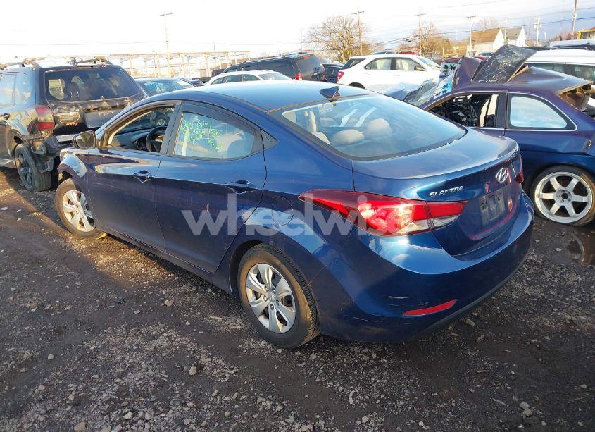 Photo 3 of 2016 Hyundai Elantra SE (VIN 5NPDH4AE7GH749631)