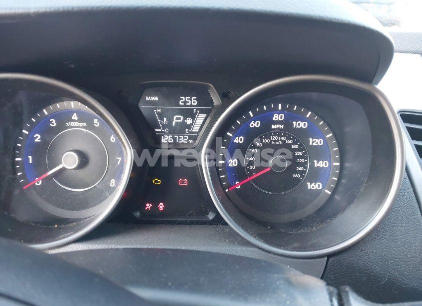 Photo 7 of 2016 Hyundai Elantra SE (VIN 5NPDH4AE7GH749631)