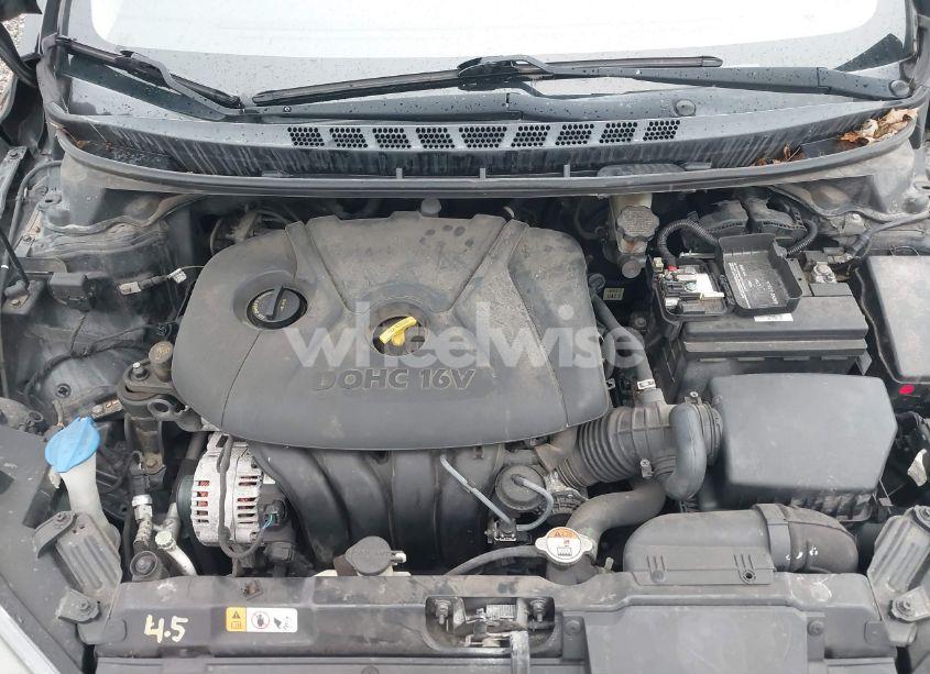 Photo 10 of 2016 Hyundai Elantra SE (VIN 5NPDH4AE7GH764582)