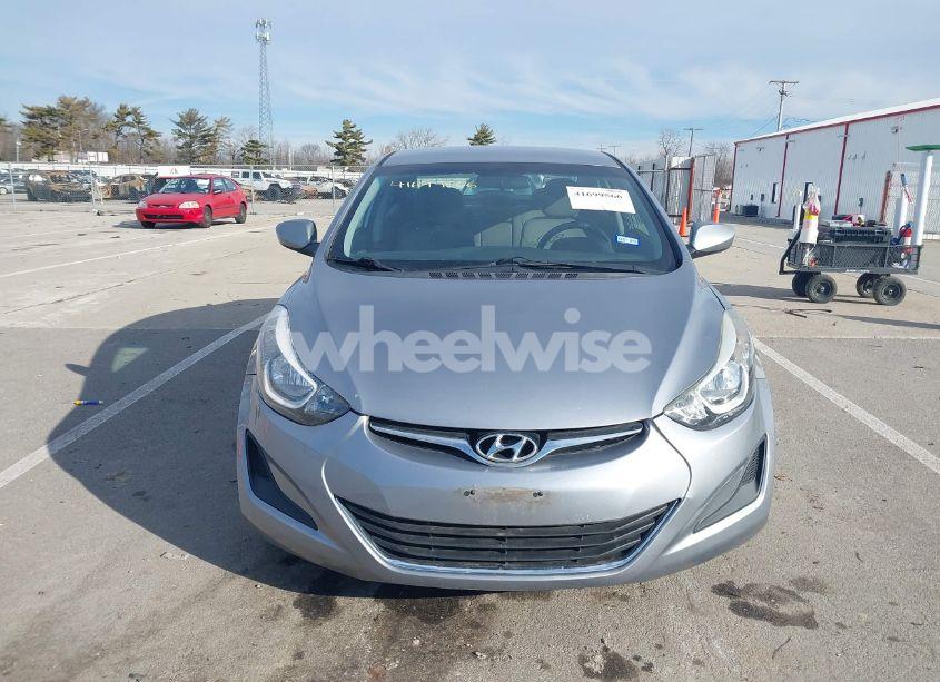 Photo 6 of 2016 Hyundai Elantra SE (VIN 5NPDH4AE7GH770835)