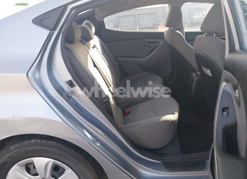 Photo 8 of 2016 Hyundai Elantra SE (VIN 5NPDH4AE7GH770835)