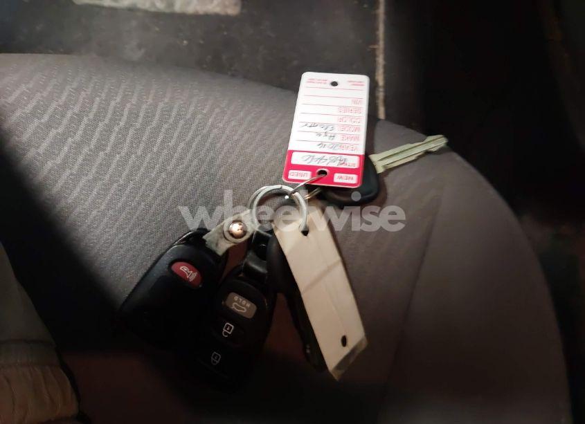 Photo 11 of 2016 Hyundai Elantra SE (VIN 5NPDH4AE7GH778255)