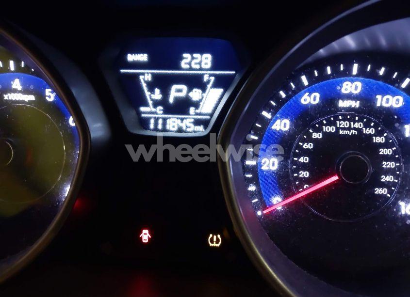 Photo 15 of 2016 Hyundai Elantra SE (VIN 5NPDH4AE7GH778255)