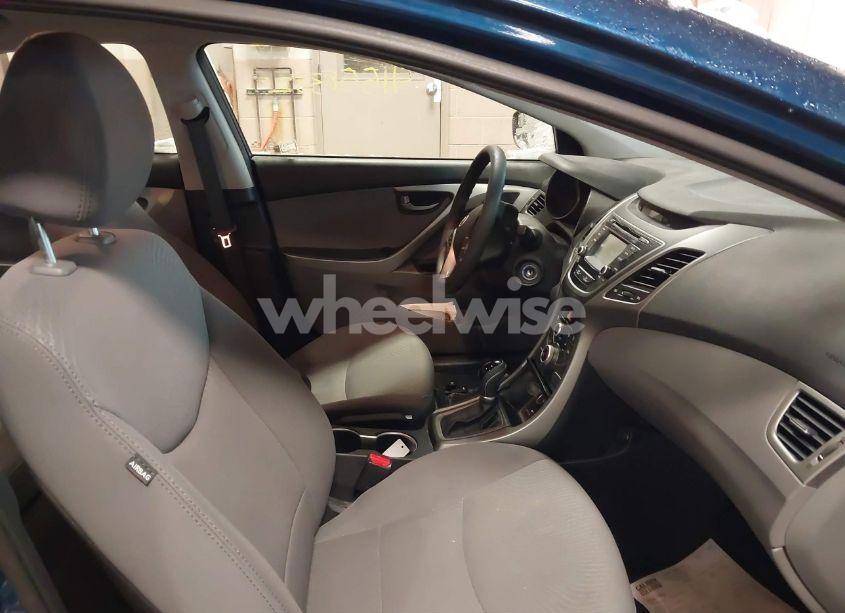 Photo 5 of 2016 Hyundai Elantra SE (VIN 5NPDH4AE7GH778255)