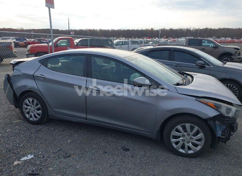 Photo 14 of 2016 Hyundai Elantra SE (VIN 5NPDH4AE7GH788400)