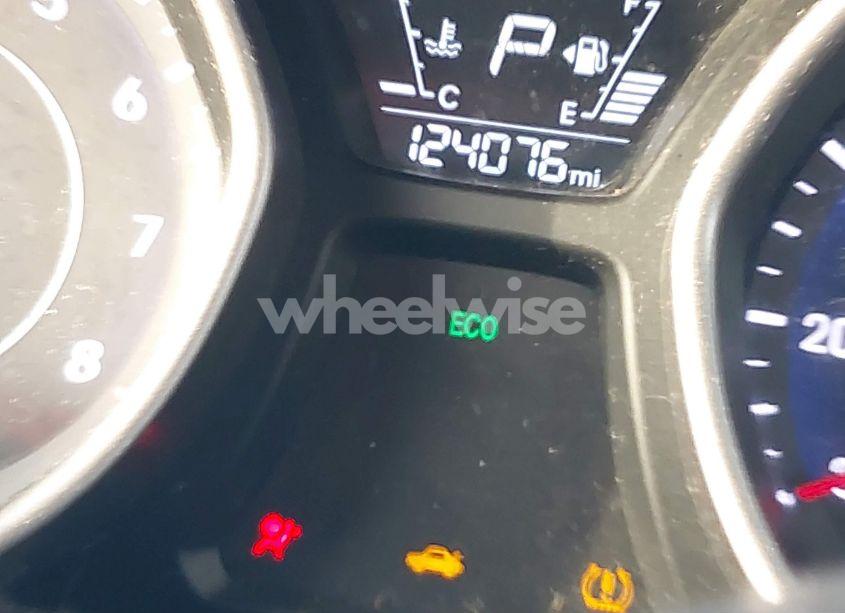 Photo 16 of 2016 Hyundai Elantra SE (VIN 5NPDH4AE7GH788400)