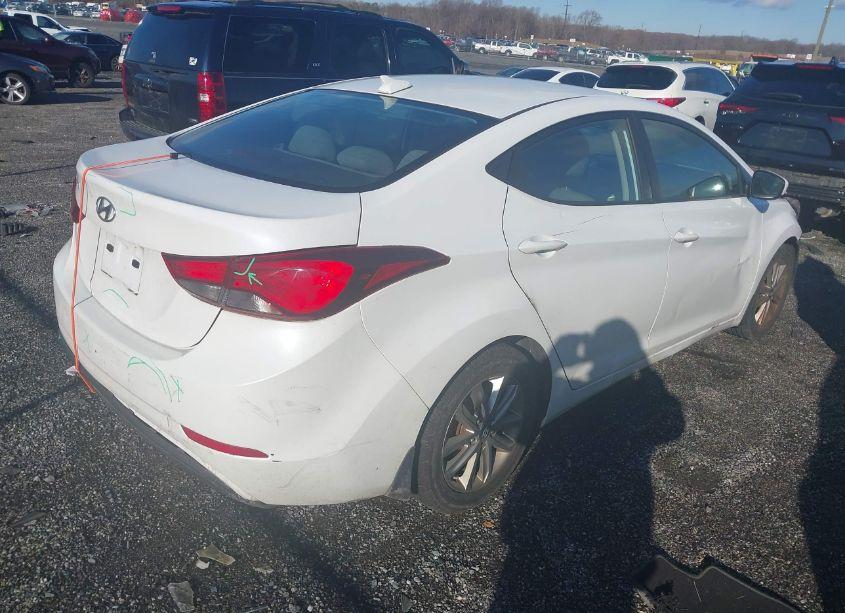 Photo 4 of 2016 Hyundai Elantra SE (VIN 5NPDH4AE7GH796805)