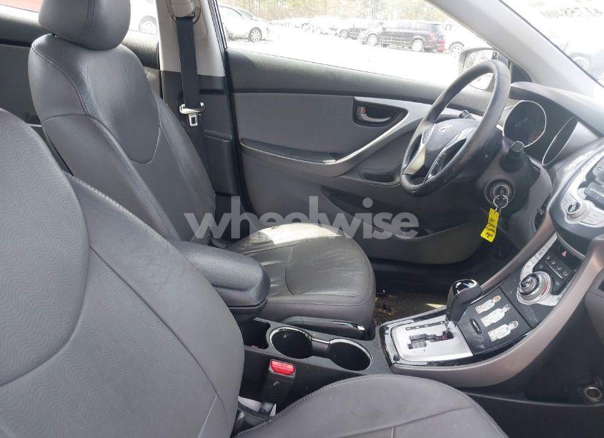 Photo 5 of 2011 Hyundai Elantra LIMITED (VIN 5NPDH4AE8BH008610)