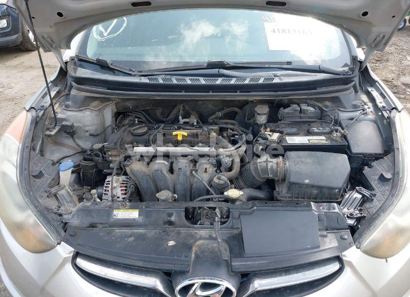 Photo 10 of 2011 Hyundai Elantra LIMITED (VIN 5NPDH4AE8BH017341)