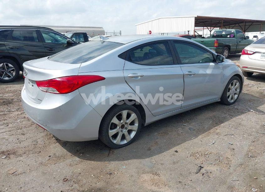 Photo 4 of 2011 Hyundai Elantra LIMITED (VIN 5NPDH4AE8BH017341)