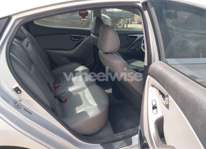 Photo 8 of 2011 Hyundai Elantra LIMITED (VIN 5NPDH4AE8BH017341)