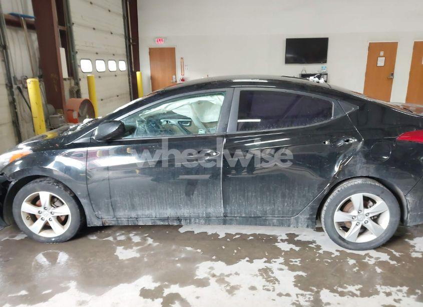 Photo 14 of 2012 Hyundai Elantra GLS (VIN 5NPDH4AE8CH065343)