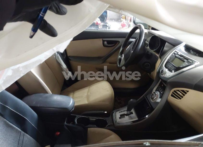 Photo 5 of 2012 Hyundai Elantra GLS (VIN 5NPDH4AE8CH065343)