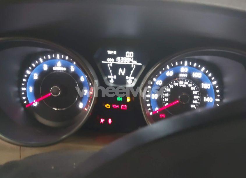 Photo 7 of 2012 Hyundai Elantra GLS (VIN 5NPDH4AE8CH065343)