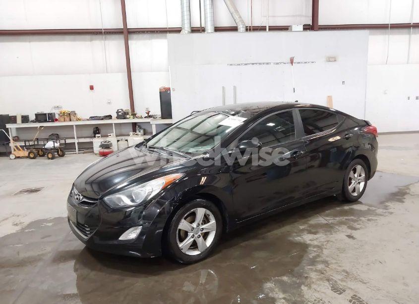 Photo 2 of 2012 Hyundai Elantra GLS (VIN 5NPDH4AE8CH070896)