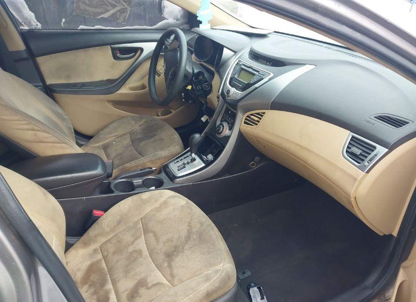 Photo 5 of 2012 Hyundai Elantra GLS (VIN 5NPDH4AE8CH090470)