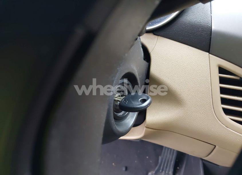 Photo 11 of 2012 Hyundai Elantra GLS (VIN 5NPDH4AE8CH099394)