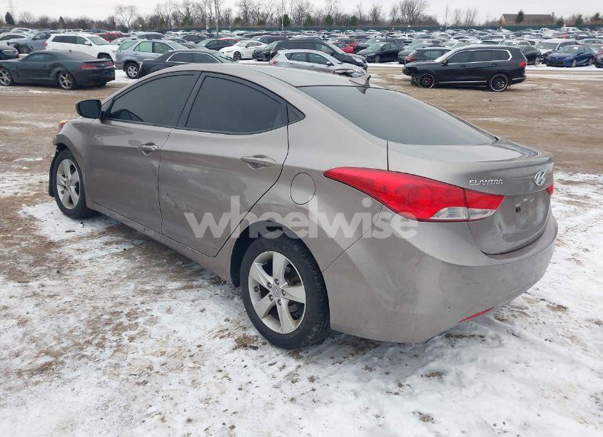 Photo 3 of 2012 Hyundai Elantra GLS (VIN 5NPDH4AE8CH099394)