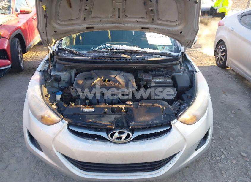 Photo 10 of 2012 Hyundai Elantra GLS (VIN 5NPDH4AE8CH115268)