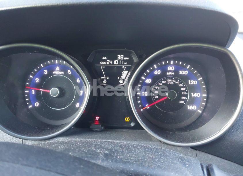 Photo 7 of 2012 Hyundai Elantra GLS (VIN 5NPDH4AE8CH115268)