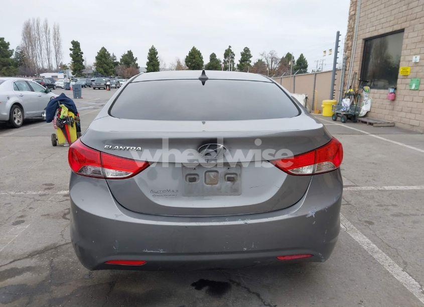 Photo 15 of 2012 Hyundai Elantra GLS (VIN 5NPDH4AE8CH140431)