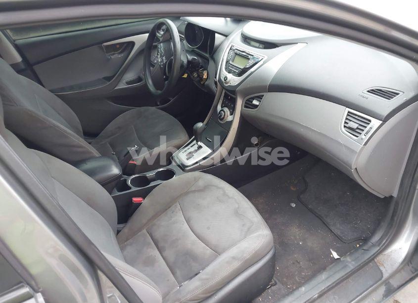 Photo 5 of 2012 Hyundai Elantra GLS (VIN 5NPDH4AE8CH140431)