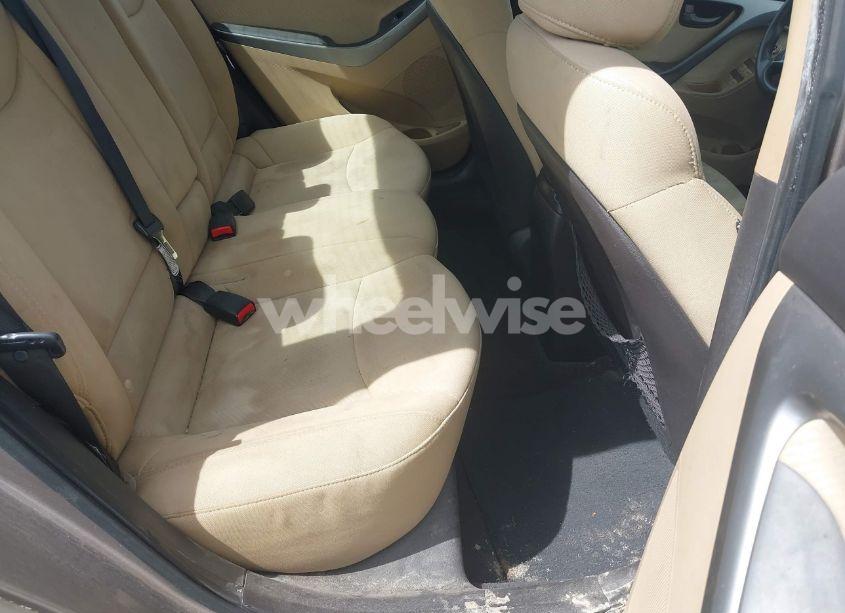 Photo 8 of 2012 Hyundai Elantra GLS (VIN 5NPDH4AE8CH148965)