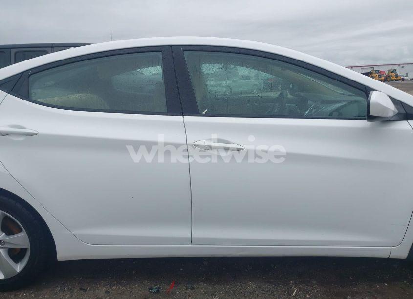 Photo 13 of 2013 Hyundai Elantra GLS (VIN 5NPDH4AE8DH154671)