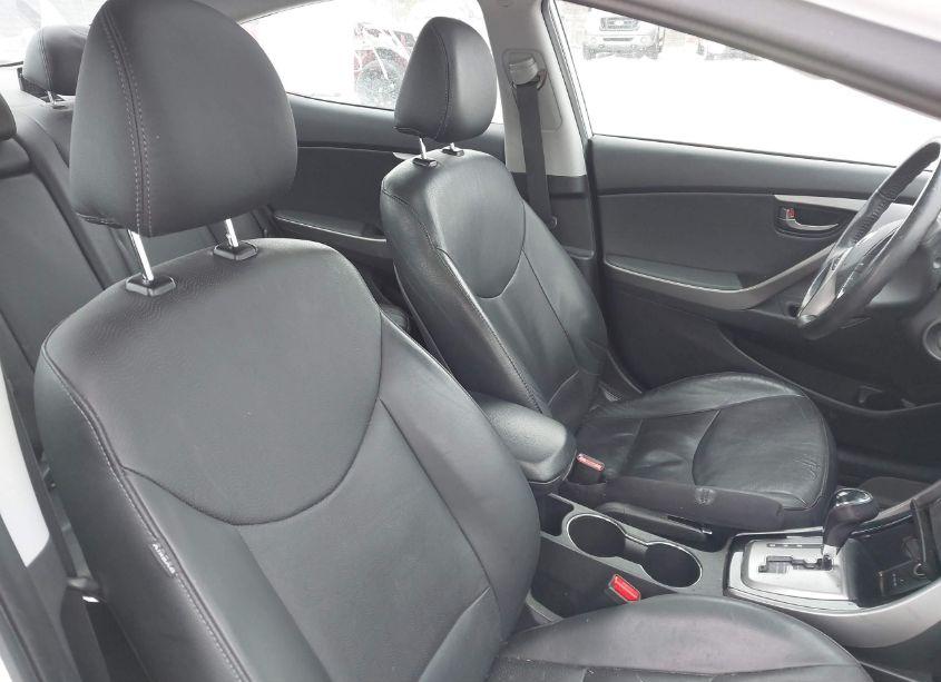 Photo 13 of 2013 Hyundai Elantra LIMITED (VIN 5NPDH4AE8DH162415)