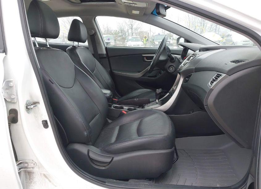 Photo 5 of 2013 Hyundai Elantra LIMITED (VIN 5NPDH4AE8DH162415)