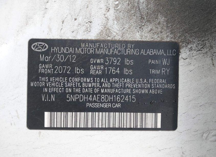 Photo 9 of 2013 Hyundai Elantra LIMITED (VIN 5NPDH4AE8DH162415)